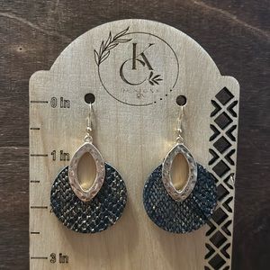 Snakeskin Leather Look